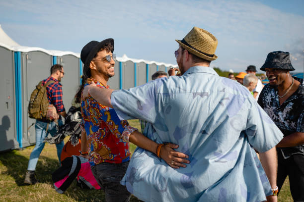 Best Portable restroom trailer rental  in Thornton, IL