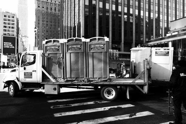 Best Portable restroom trailer rental  in Thornton, IL